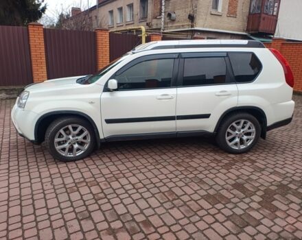 Белый Ниссан ИксТрейл, объемом двигателя 2 л и пробегом 158 тыс. км за 10500 $, фото 1 на Automoto.ua