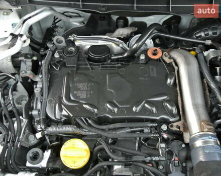 Білий Ніссан ІксТрейл, об'ємом двигуна 2 л та пробігом 230 тис. км за 13999 $, фото 56 на Automoto.ua