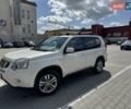 Белый Ниссан ИксТрейл, объемом двигателя 2.49 л и пробегом 152 тыс. км за 12000 $, фото 1 на Automoto.ua