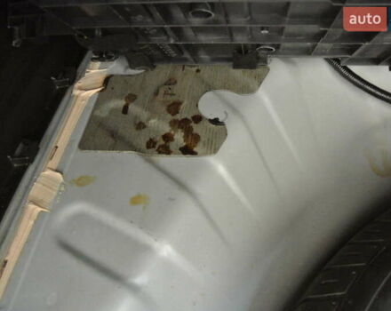 Білий Ніссан ІксТрейл, об'ємом двигуна 2 л та пробігом 230 тис. км за 13999 $, фото 32 на Automoto.ua