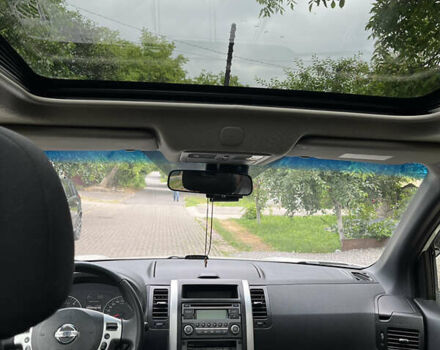 Белый Ниссан ИксТрейл, объемом двигателя 2 л и пробегом 251 тыс. км за 16500 $, фото 17 на Automoto.ua