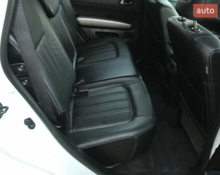 Білий Ніссан ІксТрейл, об'ємом двигуна 2 л та пробігом 230 тис. км за 13999 $, фото 21 на Automoto.ua