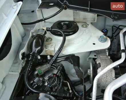 Білий Ніссан ІксТрейл, об'ємом двигуна 2 л та пробігом 230 тис. км за 13999 $, фото 53 на Automoto.ua