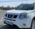 Белый Ниссан ИксТрейл, объемом двигателя 2.5 л и пробегом 298 тыс. км за 11350 $, фото 1 на Automoto.ua