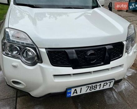 Білий Ніссан ІксТрейл, об'ємом двигуна 2 л та пробігом 179 тис. км за 13300 $, фото 16 на Automoto.ua