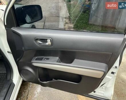 Білий Ніссан ІксТрейл, об'ємом двигуна 2 л та пробігом 179 тис. км за 13300 $, фото 38 на Automoto.ua