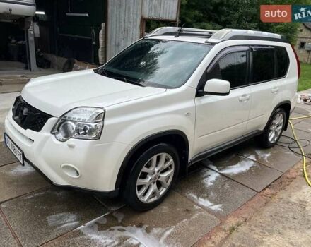 Білий Ніссан ІксТрейл, об'ємом двигуна 2 л та пробігом 179 тис. км за 13300 $, фото 17 на Automoto.ua