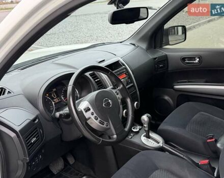 Білий Ніссан ІксТрейл, об'ємом двигуна 2 л та пробігом 136 тис. км за 11900 $, фото 17 на Automoto.ua