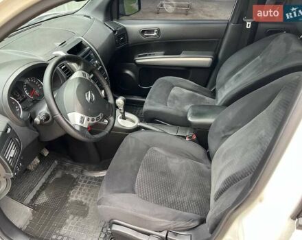 Білий Ніссан ІксТрейл, об'ємом двигуна 2 л та пробігом 179 тис. км за 13300 $, фото 29 на Automoto.ua