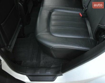 Білий Ніссан ІксТрейл, об'ємом двигуна 2 л та пробігом 230 тис. км за 13999 $, фото 14 на Automoto.ua