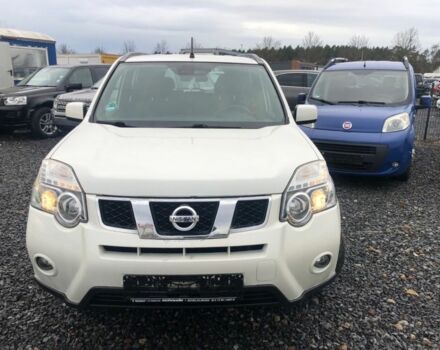 Белый Ниссан ИксТрейл, объемом двигателя 2 л и пробегом 271 тыс. км за 3780 $, фото 16 на Automoto.ua