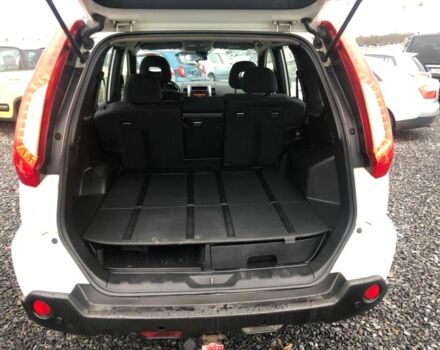 Белый Ниссан ИксТрейл, объемом двигателя 2 л и пробегом 271 тыс. км за 3780 $, фото 4 на Automoto.ua