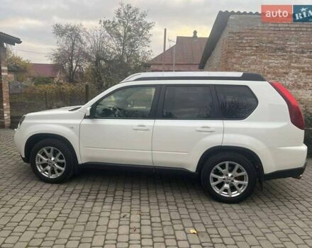 Белый Ниссан ИксТрейл, объемом двигателя 2 л и пробегом 195 тыс. км за 12100 $, фото 8 на Automoto.ua