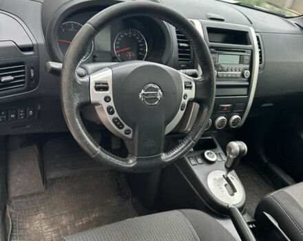 Ниссан ИксТрейл 2013 в Киеве на Automoto.ua Белый Ниссан ИксТрейл, объемом двигателя 2 л и пробегом 310 тыс. км за 11555 $, фото 19 на Automoto.ua