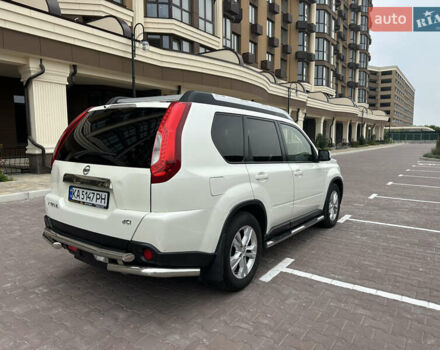 Белый Ниссан ИксТрейл, объемом двигателя 2 л и пробегом 312 тыс. км за 9999 $, фото 13 на Automoto.ua