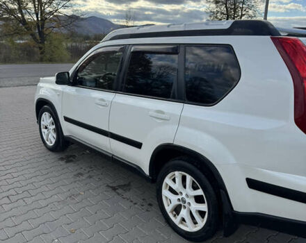 Ниссан ИксТрейл 2013 в Тячеве на Automoto.ua Белый Ниссан ИксТрейл, объемом двигателя 2 л и пробегом 311 тыс. км за 15000 $, фото 7 на Automoto.ua