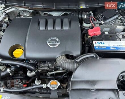 Белый Ниссан ИксТрейл, объемом двигателя 2 л и пробегом 170 тыс. км за 10450 $, фото 44 на Automoto.ua