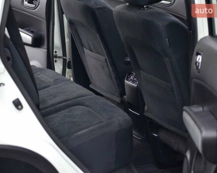 Белый Ниссан ИксТрейл, объемом двигателя 2 л и пробегом 121 тыс. км за 13800 $, фото 12 на Automoto.ua