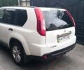 Белый Ниссан ИксТрейл, объемом двигателя 2 л и пробегом 275 тыс. км за 11000 $, фото 7 на Automoto.ua