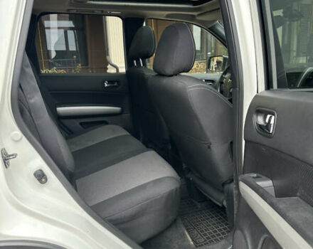 Белый Ниссан ИксТрейл, объемом двигателя 2 л и пробегом 312 тыс. км за 9999 $, фото 42 на Automoto.ua