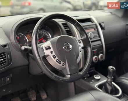 Белый Ниссан ИксТрейл, объемом двигателя 2 л и пробегом 240 тыс. км за 11000 $, фото 35 на Automoto.ua