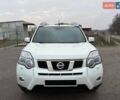Белый Ниссан ИксТрейл, объемом двигателя 2 л и пробегом 170 тыс. км за 10450 $, фото 1 на Automoto.ua