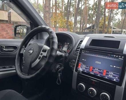 Ниссан ИксТрейл 2013 в Киеве на Automoto.ua Белый Ниссан ИксТрейл, объемом двигателя 2 л и пробегом 235 тыс. км за 13500 $, фото 9 на Automoto.ua