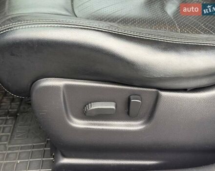 Белый Ниссан ИксТрейл, объемом двигателя 2 л и пробегом 240 тыс. км за 11000 $, фото 34 на Automoto.ua