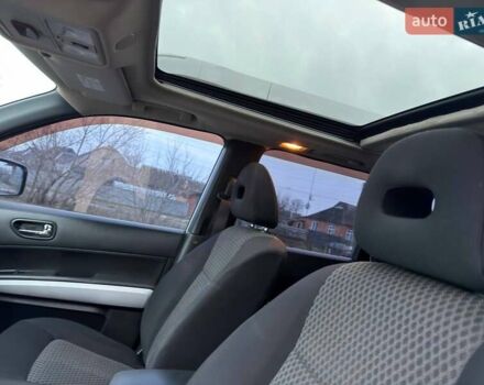 Белый Ниссан ИксТрейл, объемом двигателя 2 л и пробегом 170 тыс. км за 10450 $, фото 22 на Automoto.ua