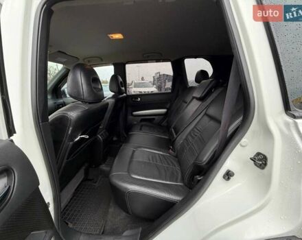 Белый Ниссан ИксТрейл, объемом двигателя 2 л и пробегом 240 тыс. км за 11000 $, фото 30 на Automoto.ua