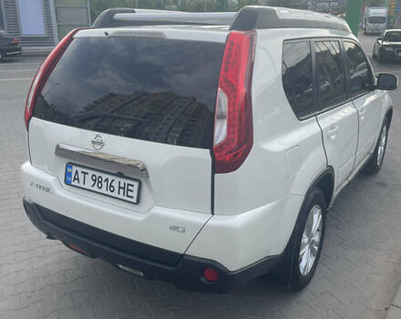 Білий Ніссан ІксТрейл, об'ємом двигуна 2 л та пробігом 259 тис. км за 12800 $, фото 3 на Automoto.ua