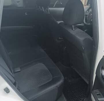 Белый Ниссан ИксТрейл, объемом двигателя 2 л и пробегом 275 тыс. км за 11000 $, фото 14 на Automoto.ua