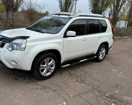 Ниссан ИксТрейл 2013 в Киеве на Automoto.ua Белый Ниссан ИксТрейл, объемом двигателя 2 л и пробегом 310 тыс. км за 11555 $, фото 5 на Automoto.ua