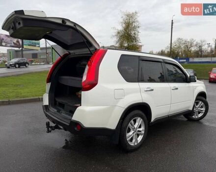 Белый Ниссан ИксТрейл, объемом двигателя 2 л и пробегом 240 тыс. км за 11000 $, фото 28 на Automoto.ua