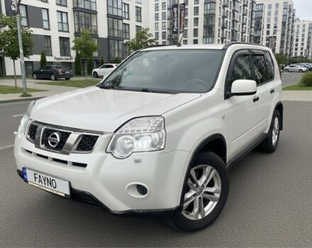 Белый Ниссан ИксТрейл, объемом двигателя 2 л и пробегом 275 тыс. км за 10333 $, фото 5 на Automoto.ua