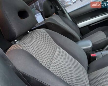 Белый Ниссан ИксТрейл, объемом двигателя 2 л и пробегом 170 тыс. км за 10450 $, фото 38 на Automoto.ua