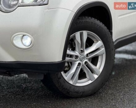 Белый Ниссан ИксТрейл, объемом двигателя 2 л и пробегом 240 тыс. км за 11000 $, фото 6 на Automoto.ua