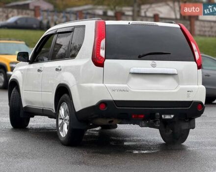 Белый Ниссан ИксТрейл, объемом двигателя 2 л и пробегом 240 тыс. км за 11000 $, фото 19 на Automoto.ua