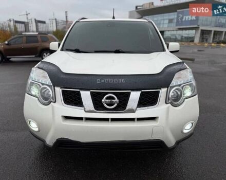 Белый Ниссан ИксТрейл, объемом двигателя 2 л и пробегом 240 тыс. км за 11000 $, фото 13 на Automoto.ua