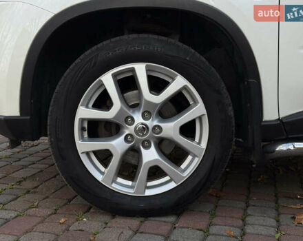 Ниссан ИксТрейл 2013 в Тячеве на Automoto.ua Белый Ниссан ИксТрейл, объемом двигателя 2 л и пробегом 261 тыс. км за 11900 $, фото 9 на Automoto.ua