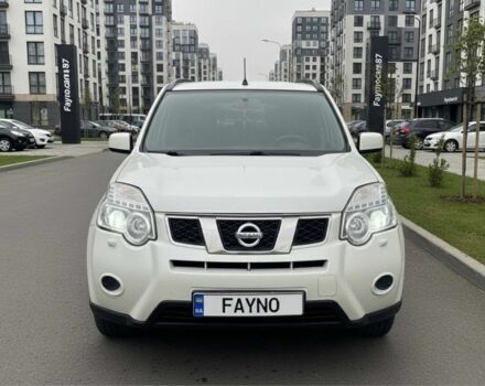 Белый Ниссан ИксТрейл, объемом двигателя 2 л и пробегом 275 тыс. км за 10333 $, фото 1 на Automoto.ua
