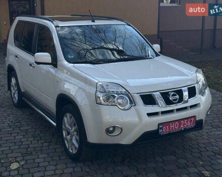 Ниссан ИксТрейл 2013 в Тячеве на Automoto.ua Белый Ниссан ИксТрейл, объемом двигателя 2 л и пробегом 261 тыс. км за 11900 $, фото 2 на Automoto.ua