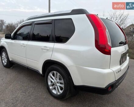 Белый Ниссан ИксТрейл, объемом двигателя 2 л и пробегом 170 тыс. км за 10450 $, фото 16 на Automoto.ua