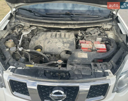 Білий Ніссан ІксТрейл, об'ємом двигуна 2 л та пробігом 259 тис. км за 12800 $, фото 22 на Automoto.ua