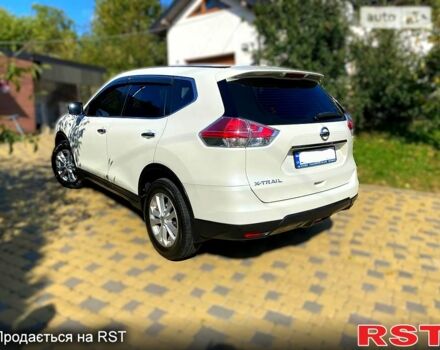 Белый Ниссан ИксТрейл, объемом двигателя 1.6 л и пробегом 190 тыс. км за 15000 $, фото 2 на Automoto.ua