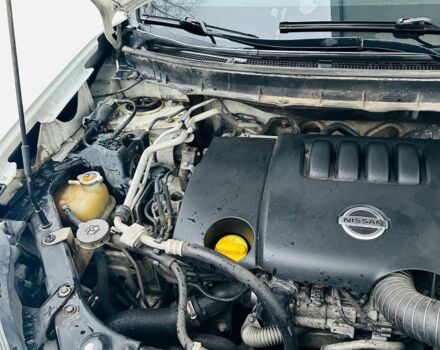 Білий Ніссан ІксТрейл, об'ємом двигуна 2 л та пробігом 221 тис. км за 13150 $, фото 2 на Automoto.ua