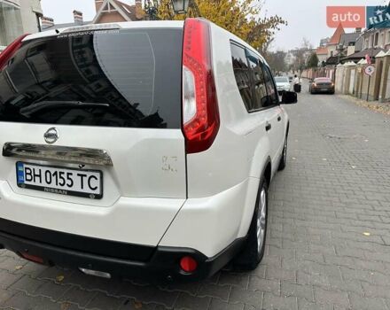 Білий Ніссан ІксТрейл, об'ємом двигуна 2 л та пробігом 147 тис. км за 12500 $, фото 9 на Automoto.ua