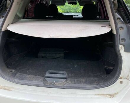 Белый Ниссан ИксТрейл, объемом двигателя 2.5 л и пробегом 200 тыс. км за 14200 $, фото 4 на Automoto.ua