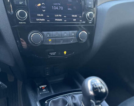 Белый Ниссан ИксТрейл, объемом двигателя 1.6 л и пробегом 129 тыс. км за 14200 $, фото 10 на Automoto.ua