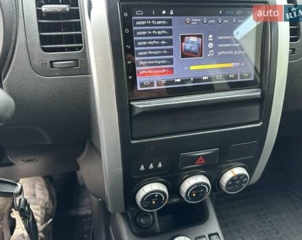 Білий Ніссан ІксТрейл, об'ємом двигуна 2 л та пробігом 147 тис. км за 12500 $, фото 18 на Automoto.ua